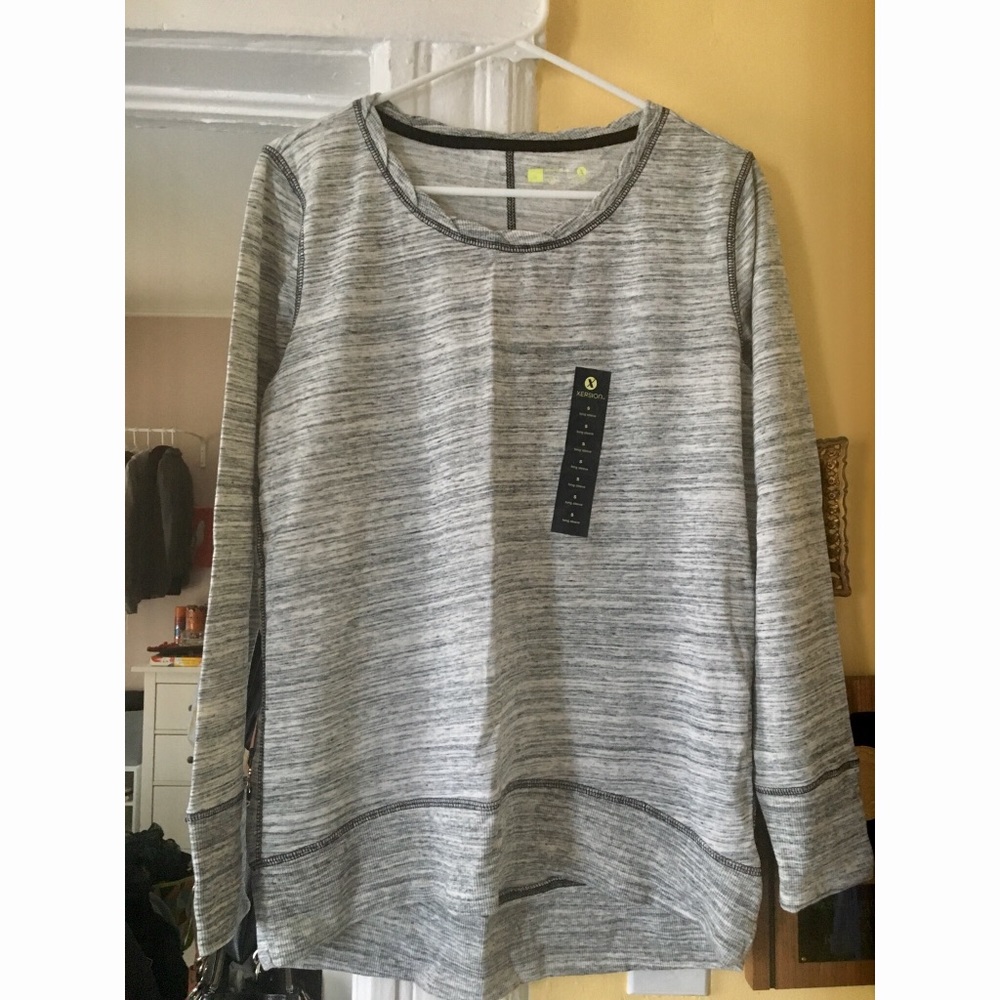 Lightweight Pullover
